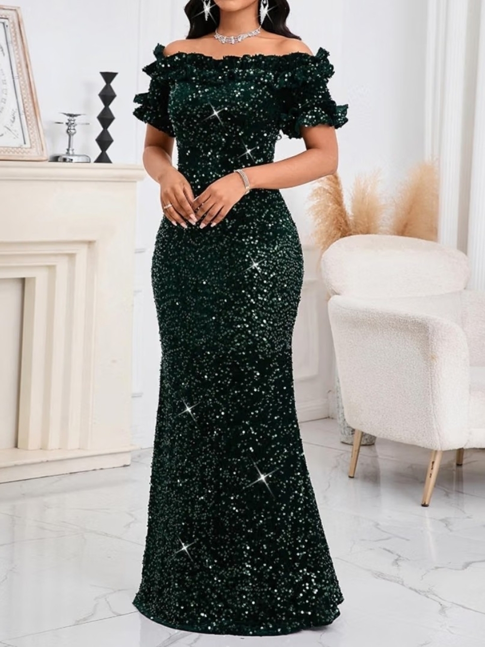 Off-Shoulder Ruffel Short Sequin Evening Gown in Dark Green